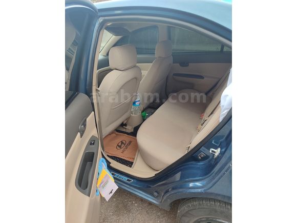 Sahibinden Hyundai Accent Era 1.4 Select 2008 Model  157.000 km Mavi