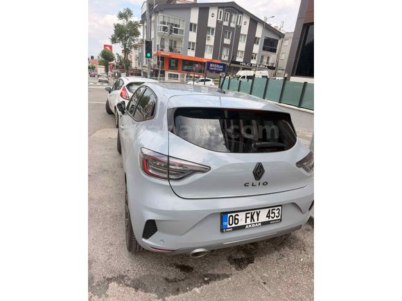 Galeriden Renault Clio 1.0 TCe Techno Esprit Alpine 2025 Model Ankara