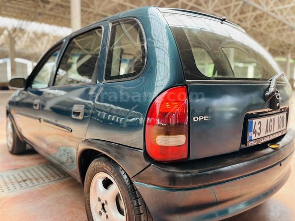 Galeriden Opel Corsa 1.4 GLS 1998 Model Kütahya