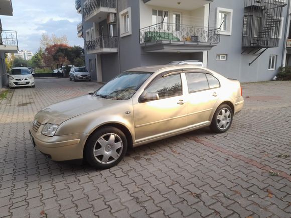 Galeriden Volkswagen Bora 1.6 Comfortline 2001 Model Denizli