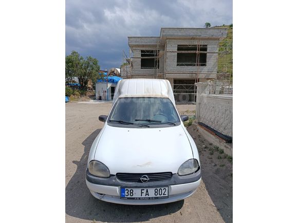 Sahibinden Opel Combo 1.7 DTI Comfort 2001 Model  375.000 km Beyaz