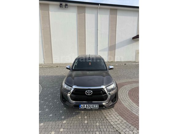 Toyota Hilux 2023