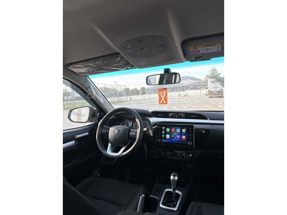 Toyota Hilux 2023