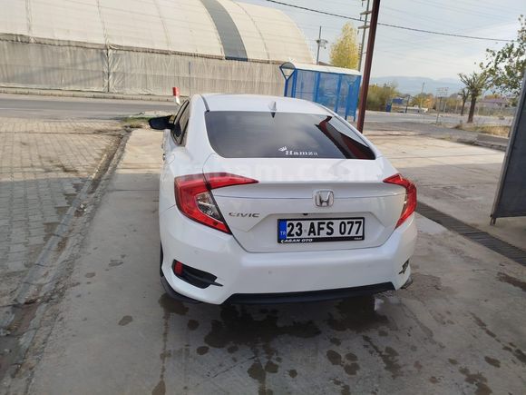 Sahibinden Honda Civic 1.6i VTEC Executive 2018 Model