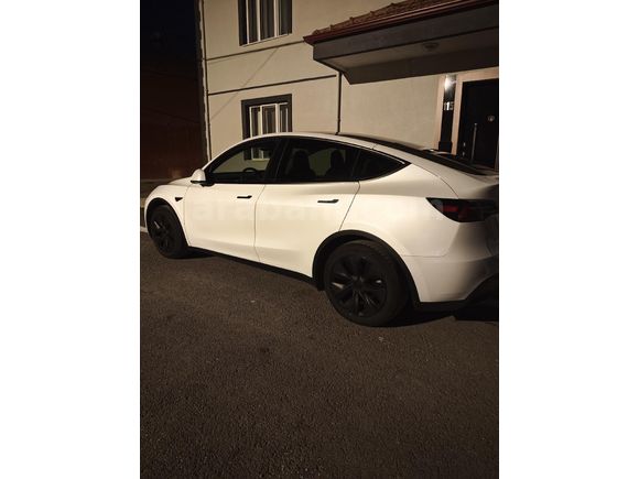 Sahibinden Tesla Model Y Standart Range 2025 Model