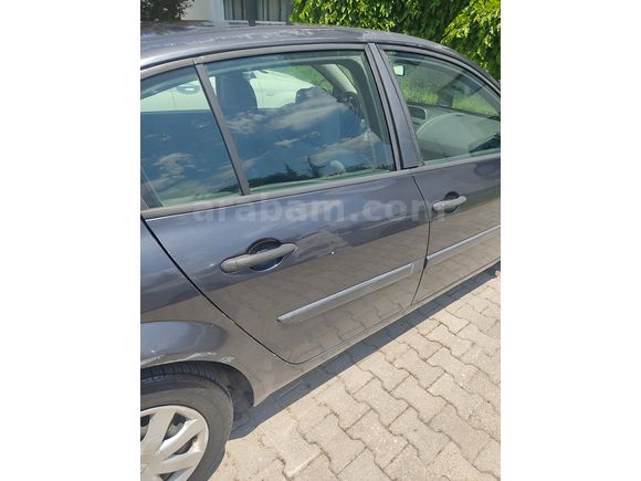 Sahibinden Renault Megane 1.4 Authentique 2007 Model