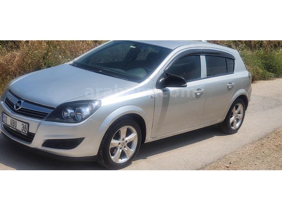 Galeriden Opel Astra 1.6 Essentia 2012 Model Bursa