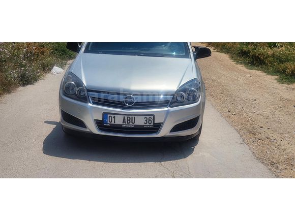 Galeriden Opel Astra 1.6 Essentia 2012 Model Bursa