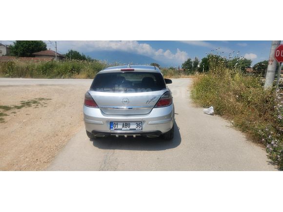 Galeriden Opel Astra 1.6 Essentia 2012 Model Bursa