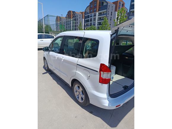 Sahibinden Ford Tourneo Courier 1.5 TDCi Delux 2022 Model 
