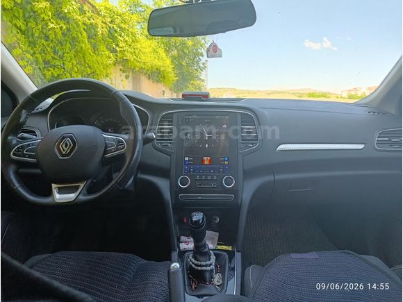 Sahibinden temiz Renault Megane 1.6 Joy 2017 Model
