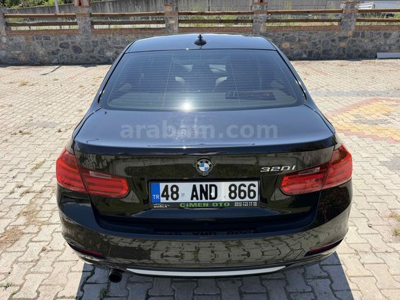 Galeriden BMW 3 Serisi 320i ED Modern Line 2015 Model Muğla