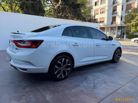 2018 RENAULT MEGANE 110.000