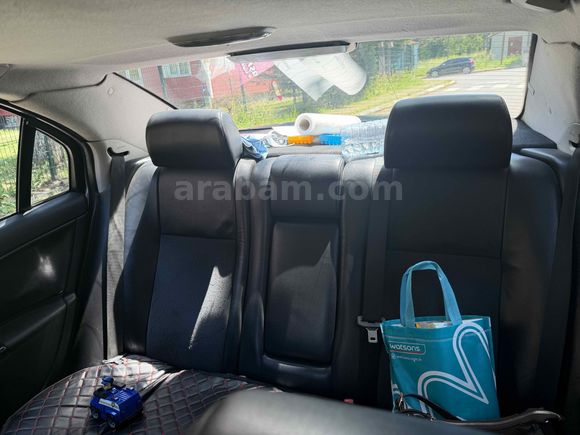 Sahibinden Ford Mondeo 2.0 Ghia 2005 Model 