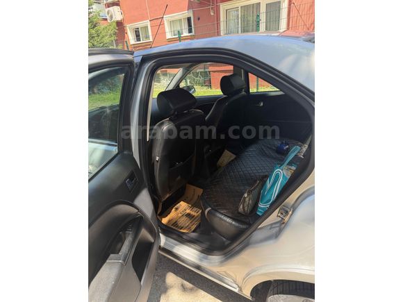 Sahibinden Ford Mondeo 2.0 Ghia 2005 Model 