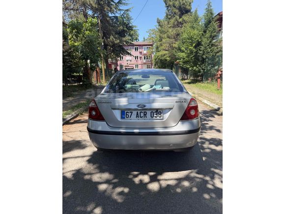 Sahibinden Ford Mondeo 2.0 Ghia 2005 Model 