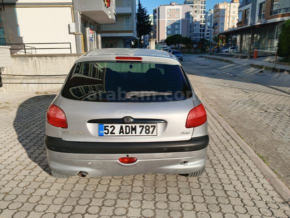Sahibinden Peugeot 206 1.4 XR 2000 Model
