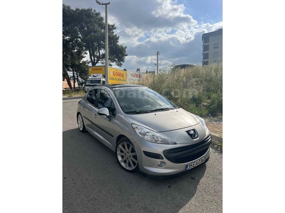 Polis memurundan 207 1.6 Dizel 