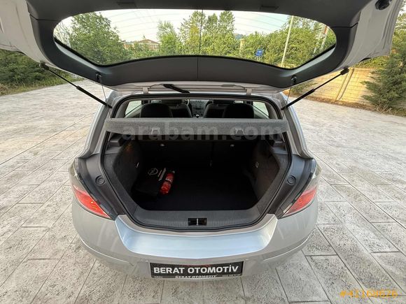 HATASIZZ BOYASIZZ 54.000 KM DE 2011 1.3 ASTRA