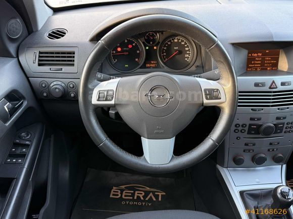 HATASIZZ BOYASIZZ 54.000 KM DE 2011 1.3 ASTRA