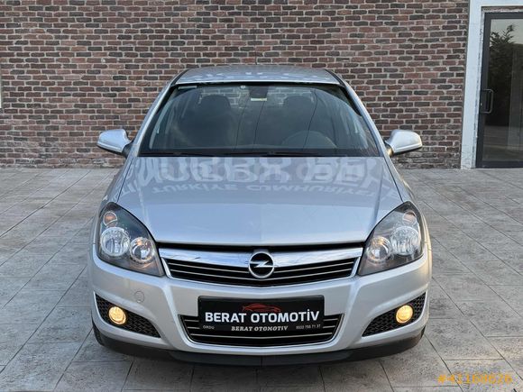 HATASIZZ BOYASIZZ 54.000 KM DE 2011 1.3 ASTRA