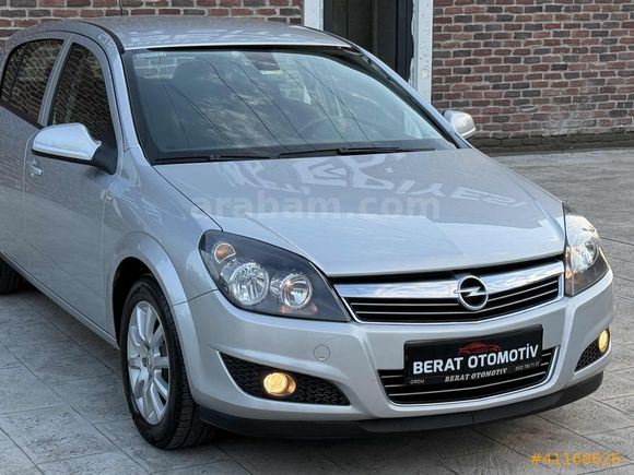 HATASIZZ BOYASIZZ 54.000 KM DE 2011 1.3 ASTRA