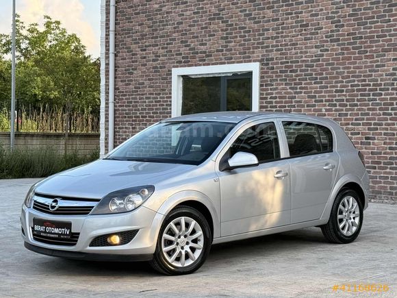 HATASIZZ BOYASIZZ 54.000 KM DE 2011 1.3 ASTRA