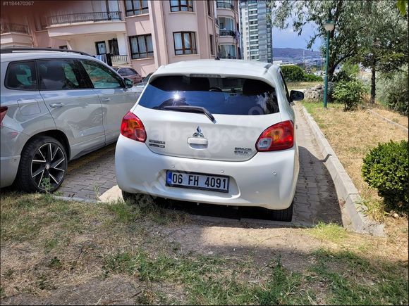 Sahibinden Mitsubishi Space Star 1.2 CVT 2014 Model 