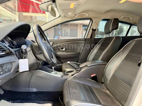 ÖzÖz AUTO'DAN %20 PEŞİNAT 3 AY ERTELEMELİ SENETLİ TAKSİTLİ KREDİ
