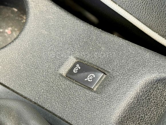 ÖzÖz AUTO'DAN %20 PEŞİNAT 3 AY ERTELEMELİ SENETLİ TAKSİTLİ KREDİ
