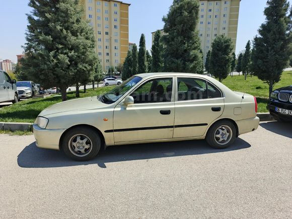 Sahibinden Hyundai Accent 1.5 GL 2001 Model
