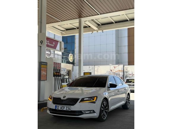 Sahibinden Skoda SuperB 1.6 TDI Prestige 2018 Model 