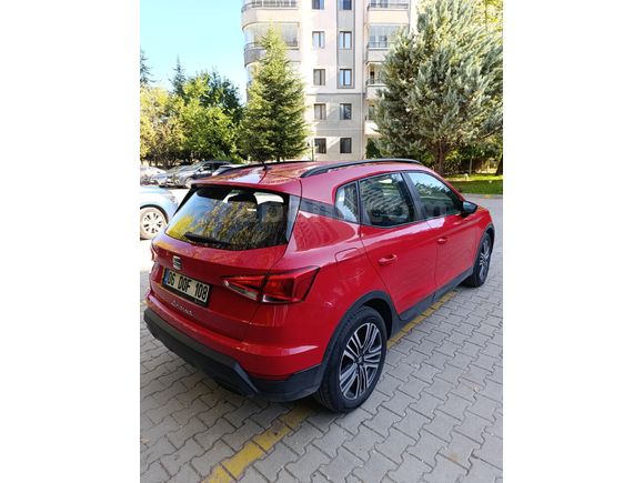 Sahibinden Seat Arona 1.0 EcoTSI Style Plus 2023 Model