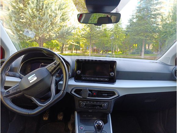 Sahibinden Seat Arona 1.0 EcoTSI Style Plus 2023 Model
