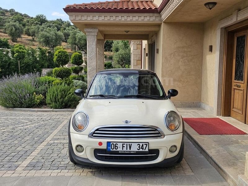 2011 Mini Cooper 1.6 Türkiye Paket | Boyasız Değişensiz | Borusan Bakımlı 1