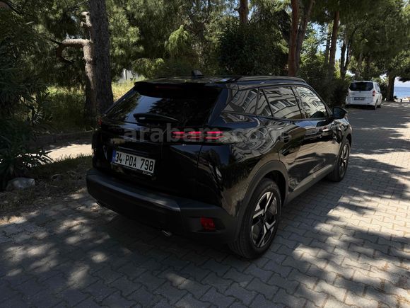 Sıfır Gibi Peugeot 2008 1.2 PureTech Allure 2025 Model 
