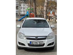 Sahibinden Opel Astra 1.3 CDTI Enjoy 2010 Model  219.000 km Beyaz