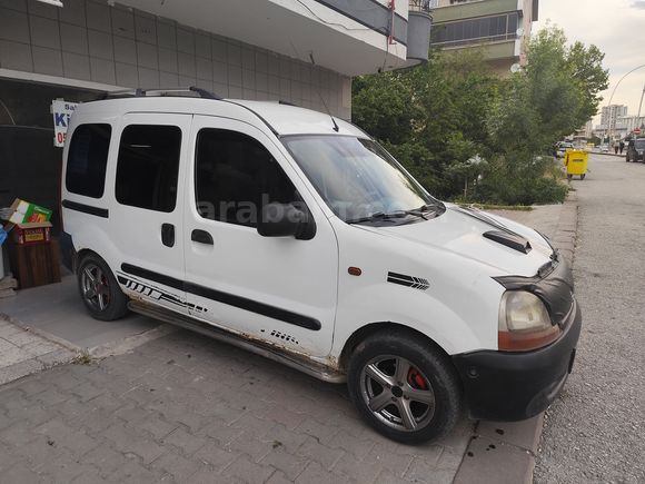 Sahibinden Renault Kangoo 1.9 D 2000 Model 