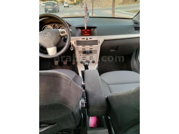 Sahibinden Opel Astra 1.6 Enjoy  2008 Model  252.000 km Gri