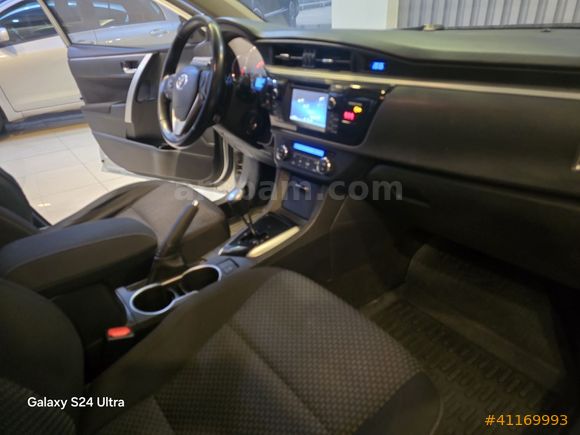 2014 TOYOTA COROLLA 1.4 D-4D ADVANCE DEĞİŞENSİZ