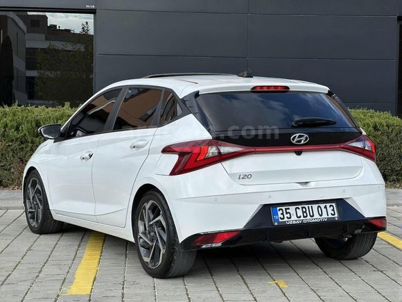 Sahibinden Hyundai i20 1.4 MPI Style Plus 2021 Model 