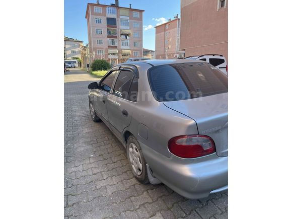 Sahibinden Hyundai Accent 1.3 LX 2000 Model 