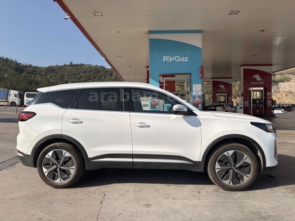 Sahibinden Chery Tiggo 7 Pro Max Exceptional 2025 Model  10700 km Beyaz