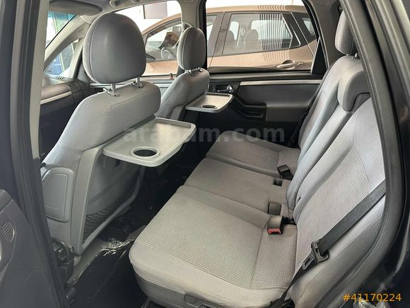 TERTEMİZ OTOMATİK VİTES AİLE ARACI ÇİFT SANRUF KLİMA