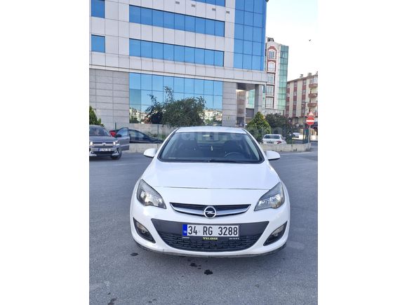 TEMİZ AİLE ARACI İHTİYAÇTAN SATILIK