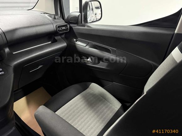 NEVKOR AUTO'DAN 2025 BERLINGO 1.5 BLUEHDI PLUS 8.600 KM