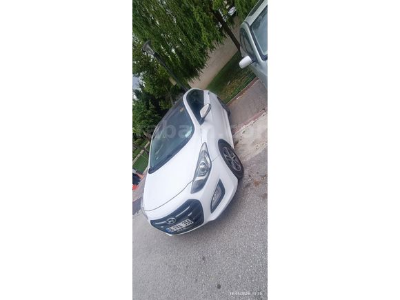 Sahibinden Hyundai i30 1.6 CRDi Style Design Pack 2016 Model