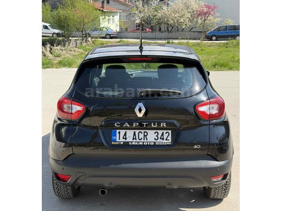 Sahibinden Renault Captur 1.5 dCi Touch 2013 Model  157.000 km Siyah