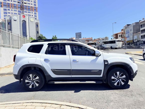 Galeriden Dacia Duster 1.3 Tce Essential 2022 Model İstanbul