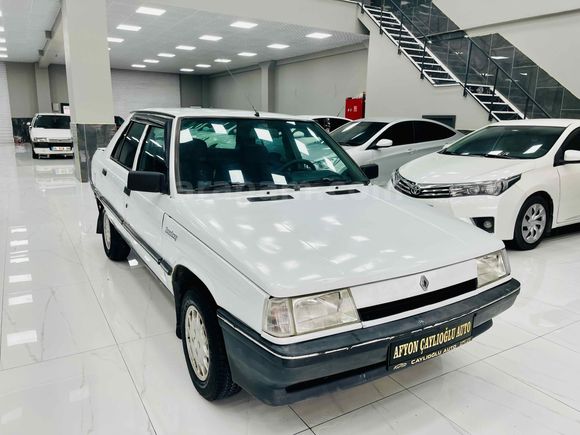 Galeriden Renault R 9 1.4 Broadway 1995 Model Afyonkarahisar
